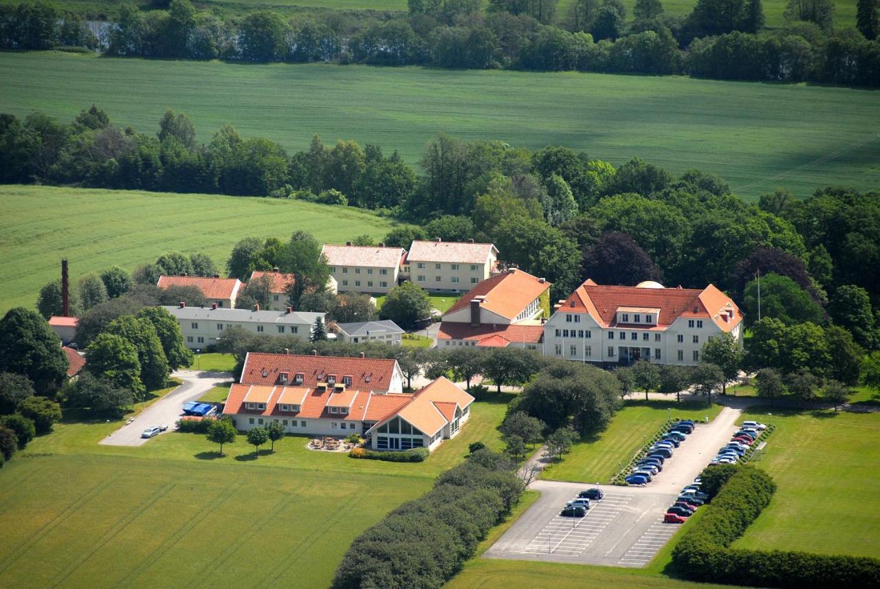 Katrinebergs Folkhoegskola B&B Vessigebro Екстериор снимка