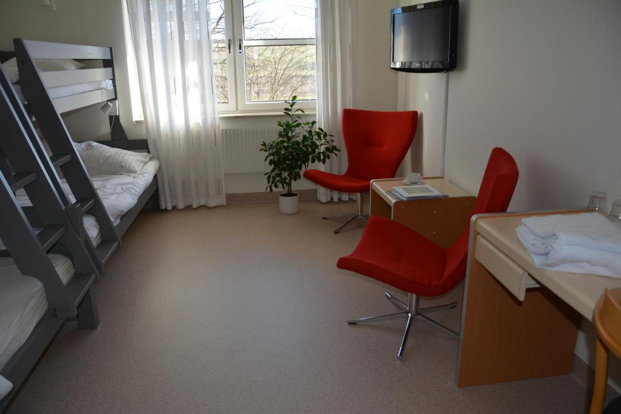 Katrinebergs Folkhoegskola B&B Vessigebro Екстериор снимка
