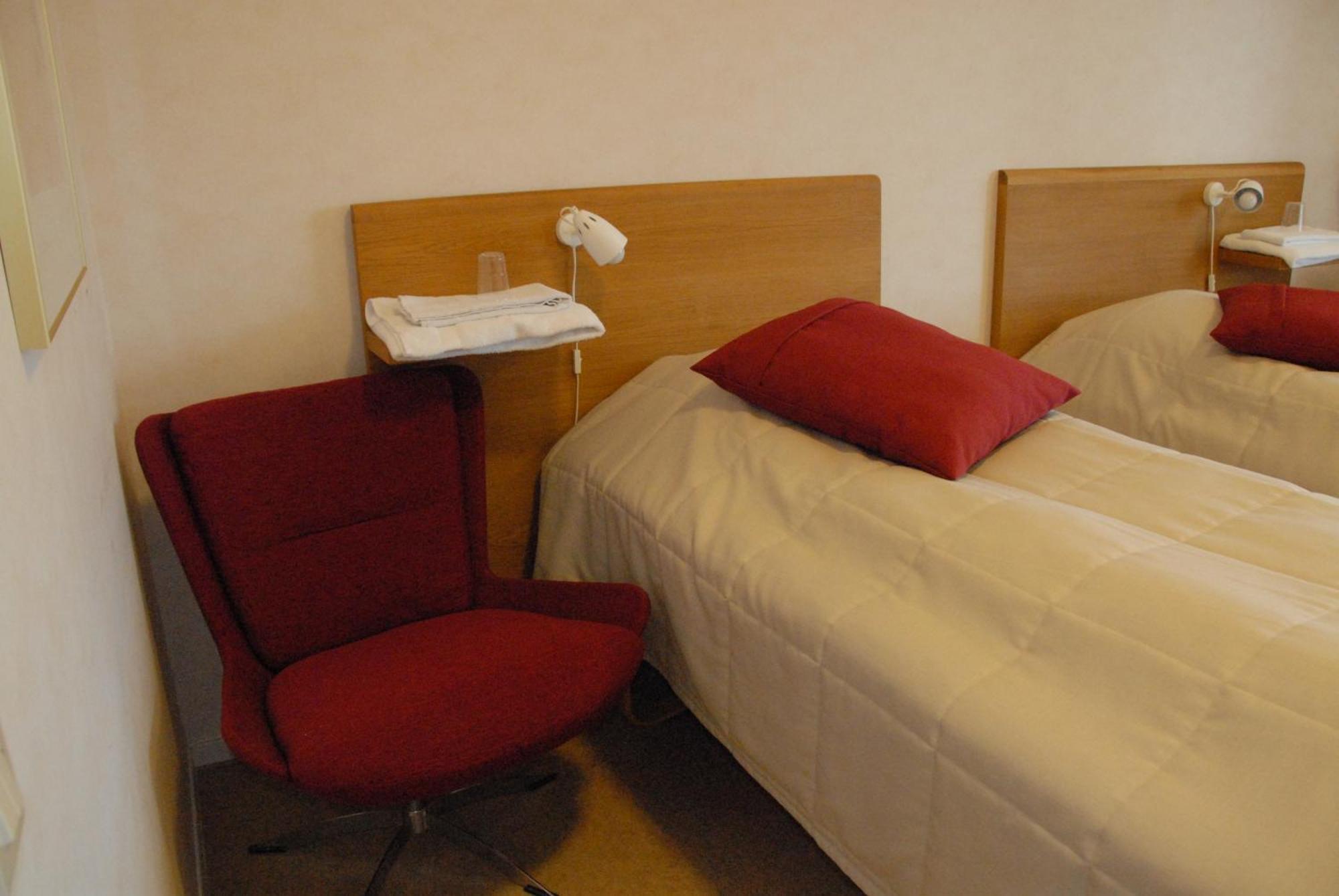 Katrinebergs Folkhoegskola B&B Vessigebro Екстериор снимка