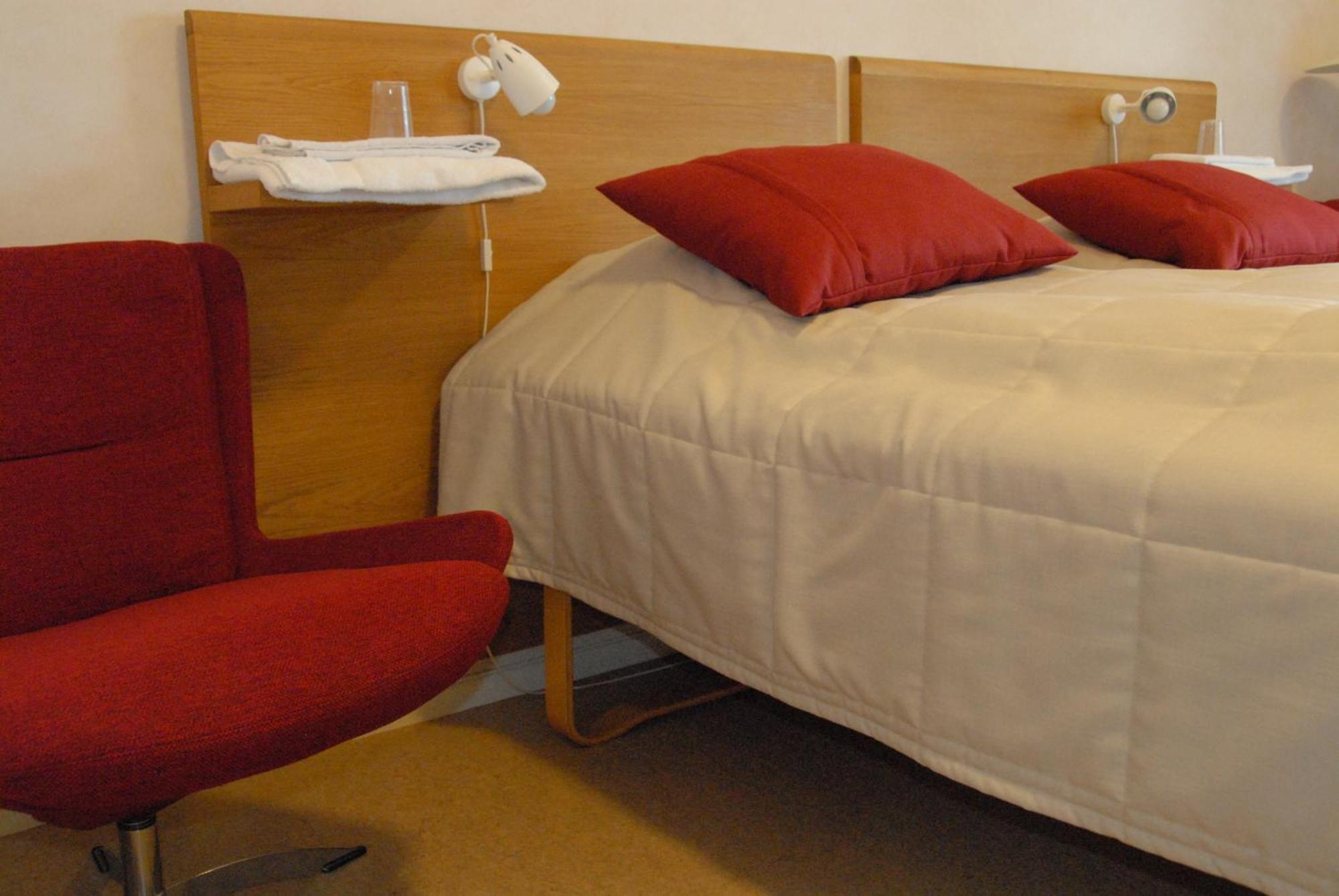 Katrinebergs Folkhoegskola B&B Vessigebro Екстериор снимка